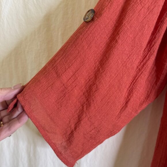 NWT I.N. Studio Women's Button Front Shirt Rust Red Roll Tab Sleeve Plus Size 1X - Picture 5 of 10